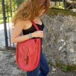 DROP SHOULDER BAG  red leather