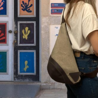 KORINA SLING BAG μπεζ καμβάς – δέρμα